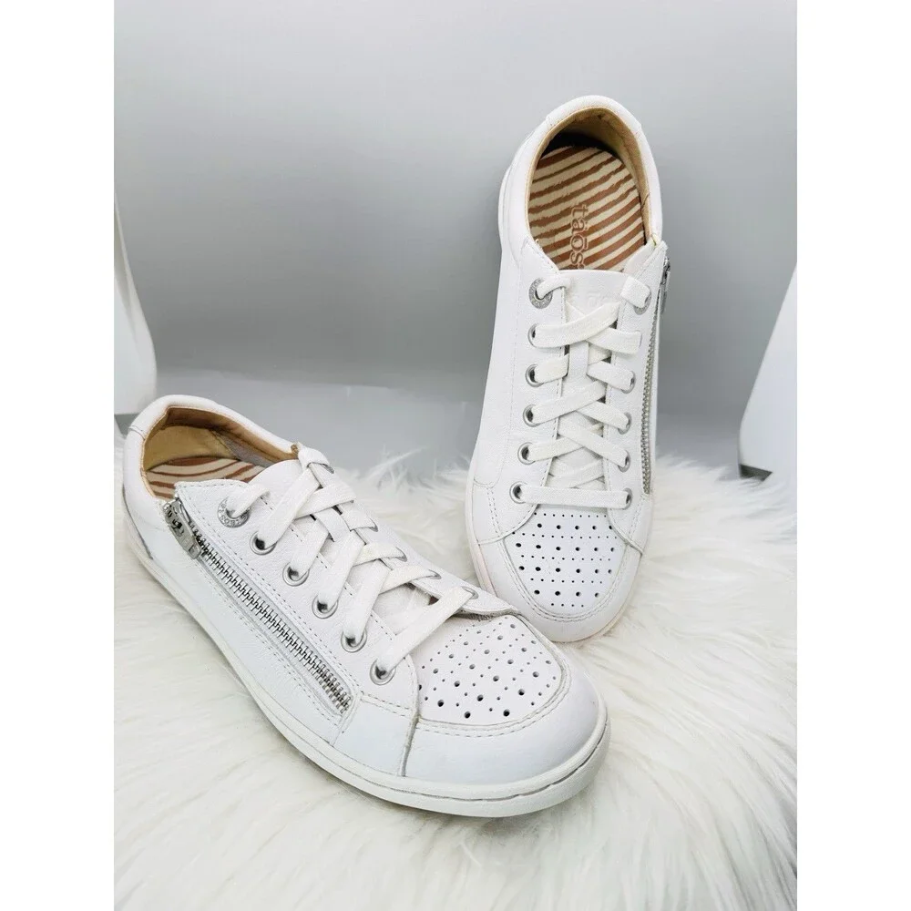 Taos Footwear Zipster Shoe Women's Sz 7.5 White Comfort Sneakers leather Classic